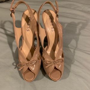 Nude heel